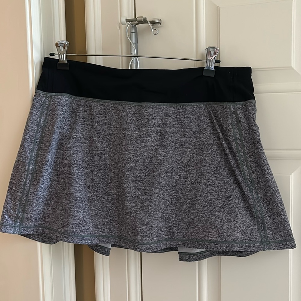 Lululemon Pace Rival skirt, size 8 tall